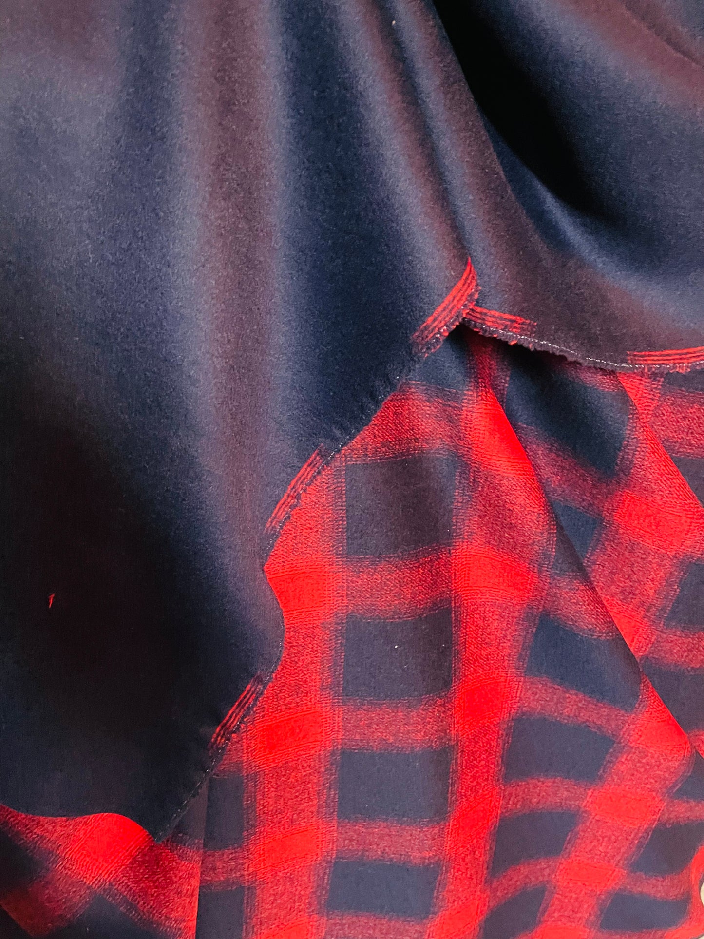 Burberry check board plaid 100% cashmere super soft dabble face great fabric for sweaters dress jacket upholstery pillow and much more