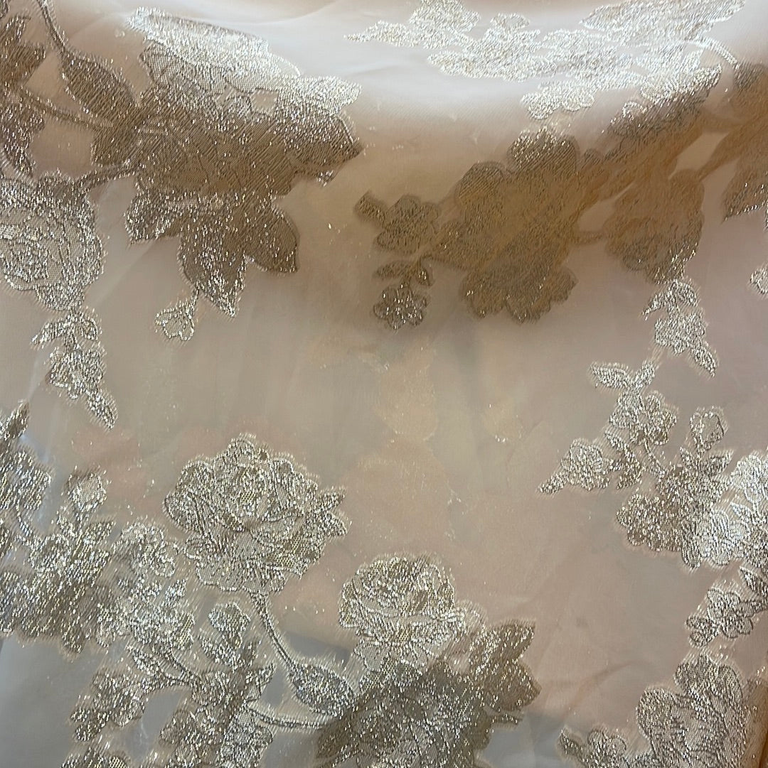 Metallic chiffon silky feel great for dress caftan skirt shirt and much more