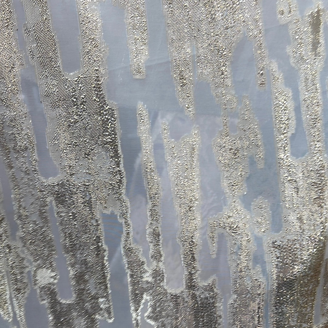 Metallic chiffon silky feel great for dress caftan skirt shirt and much more