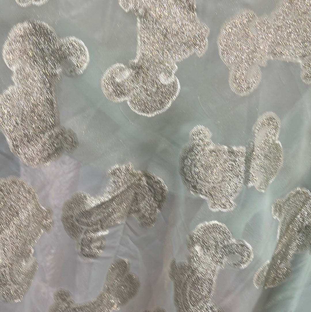 Metallic chiffon silky feel great for dress caftan skirt shirt and much more