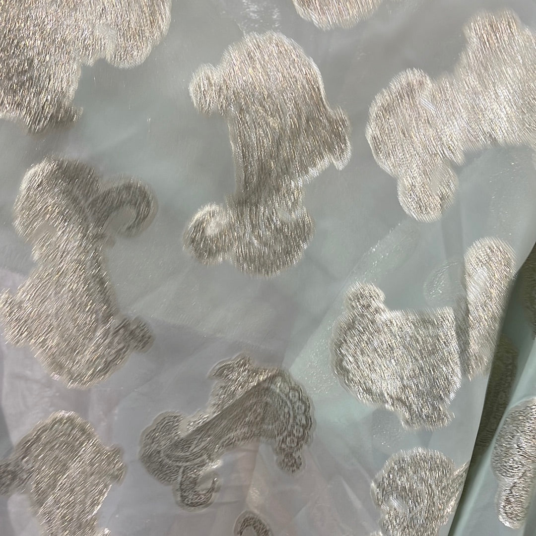 Metallic chiffon silky feel great for dress caftan skirt shirt and much more