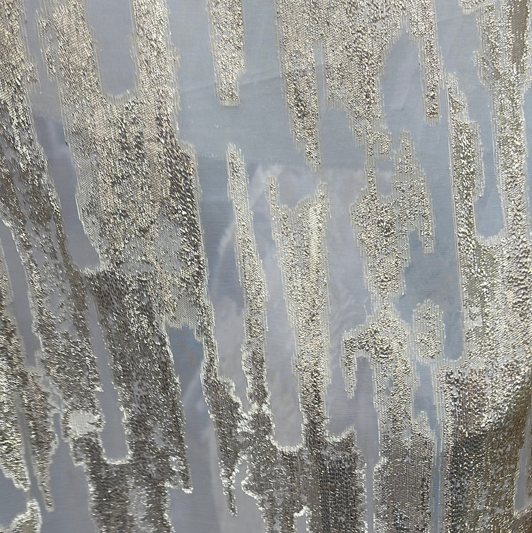 Metallic chiffon silky feel great for dress caftan skirt shirt and much more