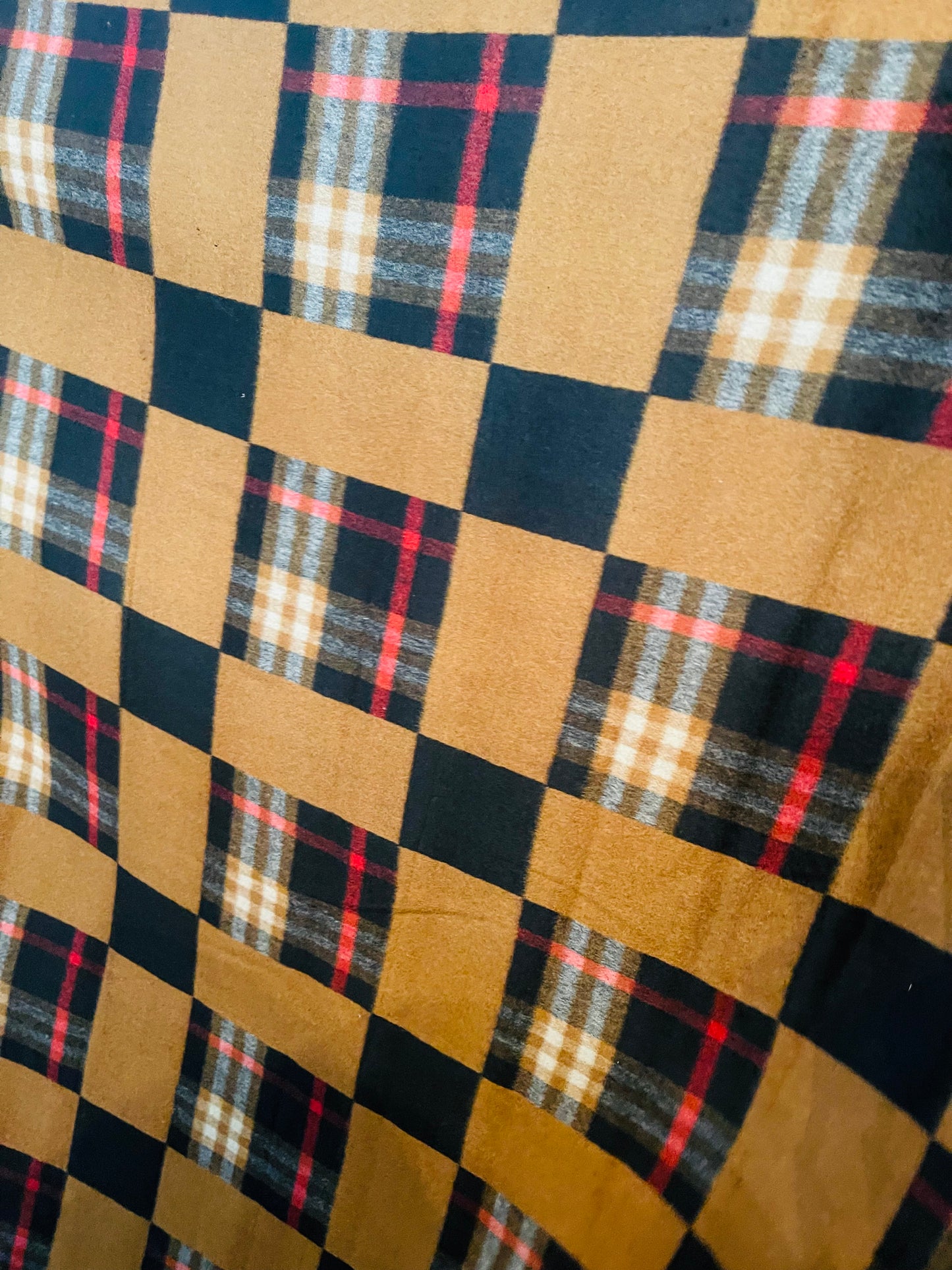 Burberry plaid 100% cashmere super soft dabble face great fabric for sweaters dress jacket upholstery pillow and much more