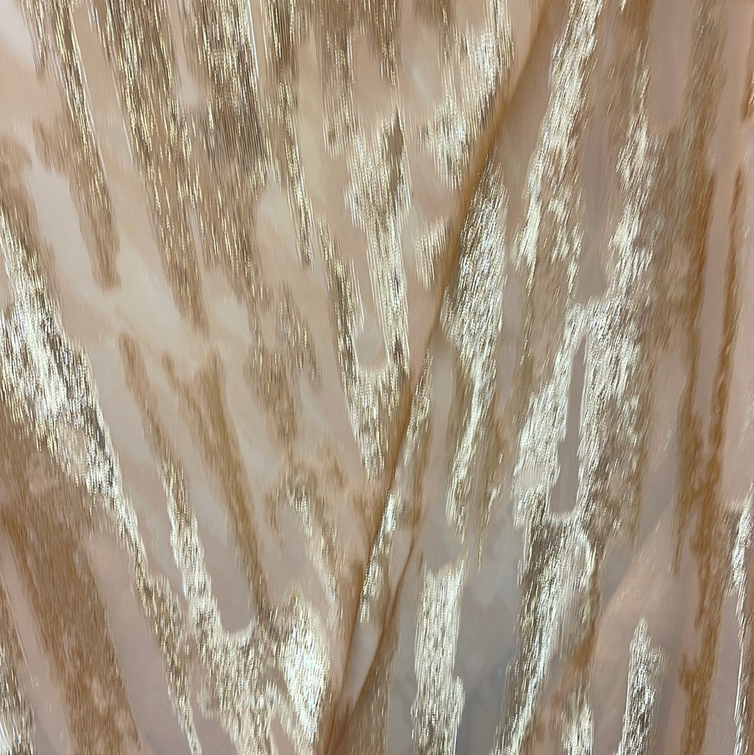 Metallic chiffon silky feel great for dress caftan skirt shirt and much more