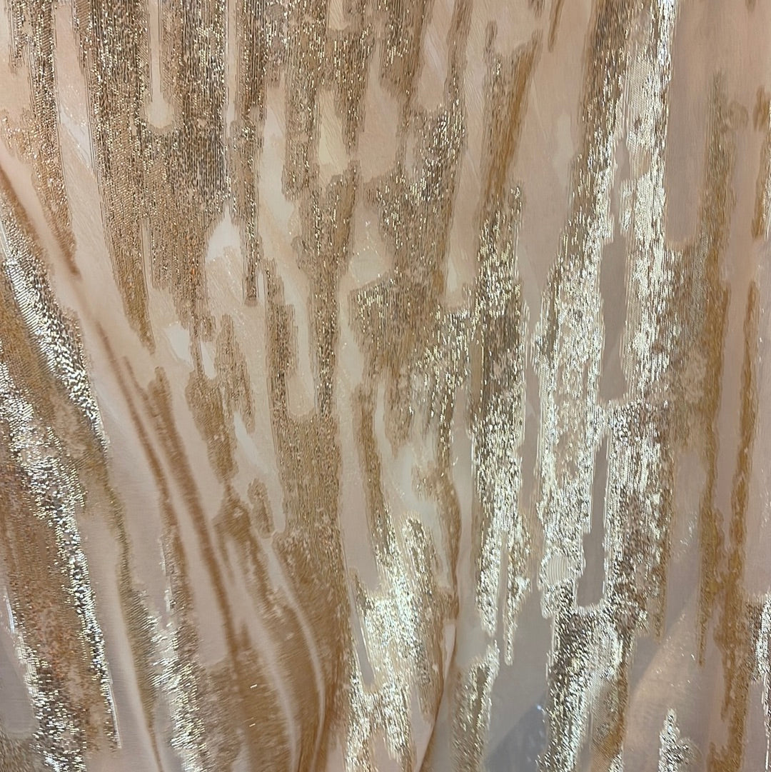 Metallic chiffon silky feel great for dress caftan skirt shirt and much more