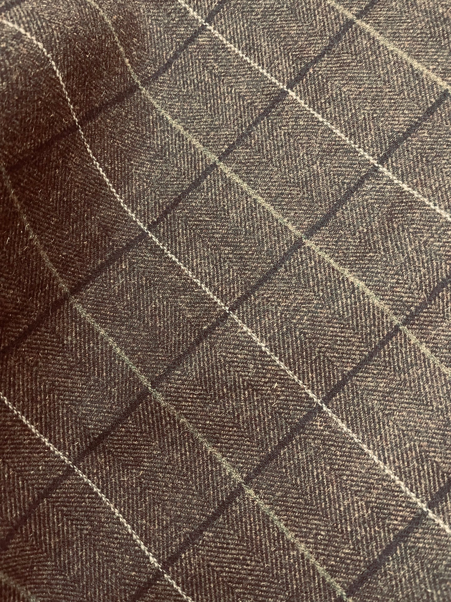 Buffalo plaid 100% cashmere great fabric for sweaters dress jacket and much more