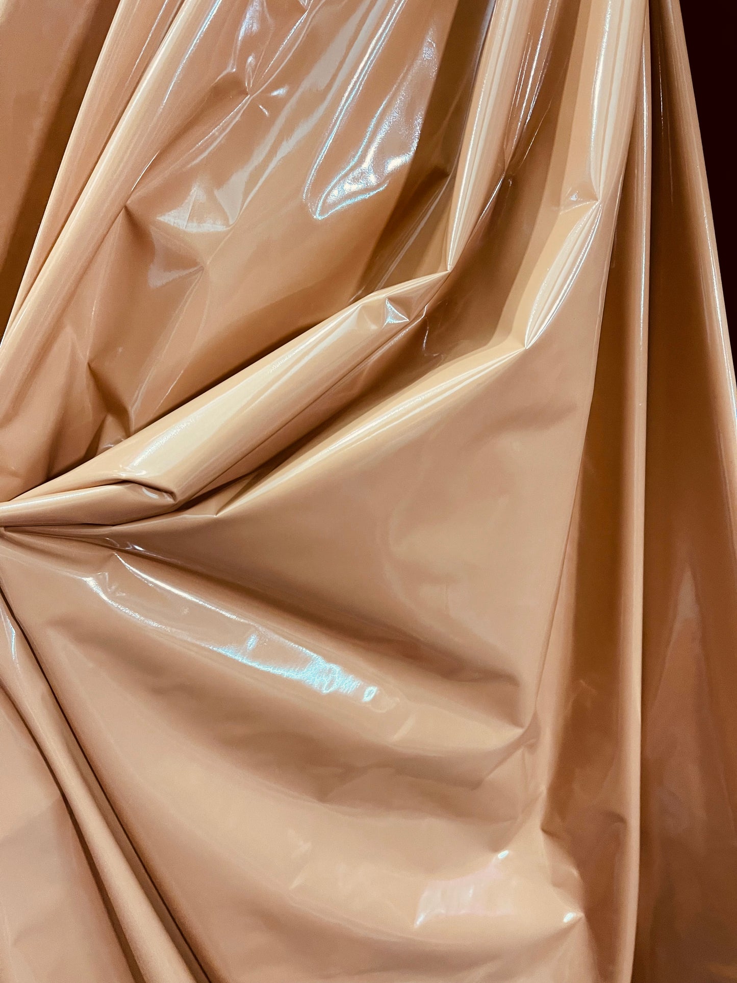 Nude shinny 4way stretch vinyl made in Italy