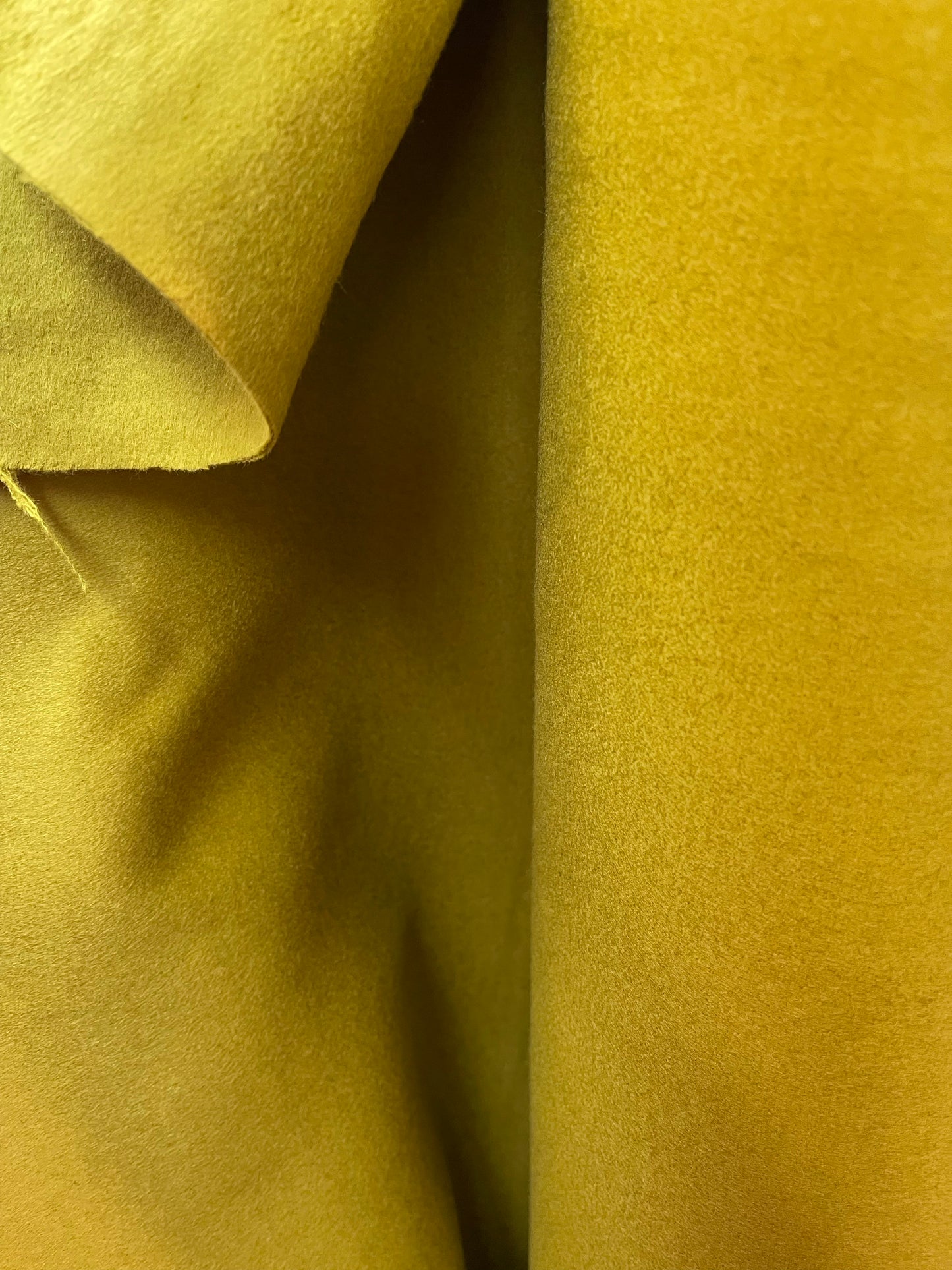 Designer Super soft 100% cashmere design by Hermes