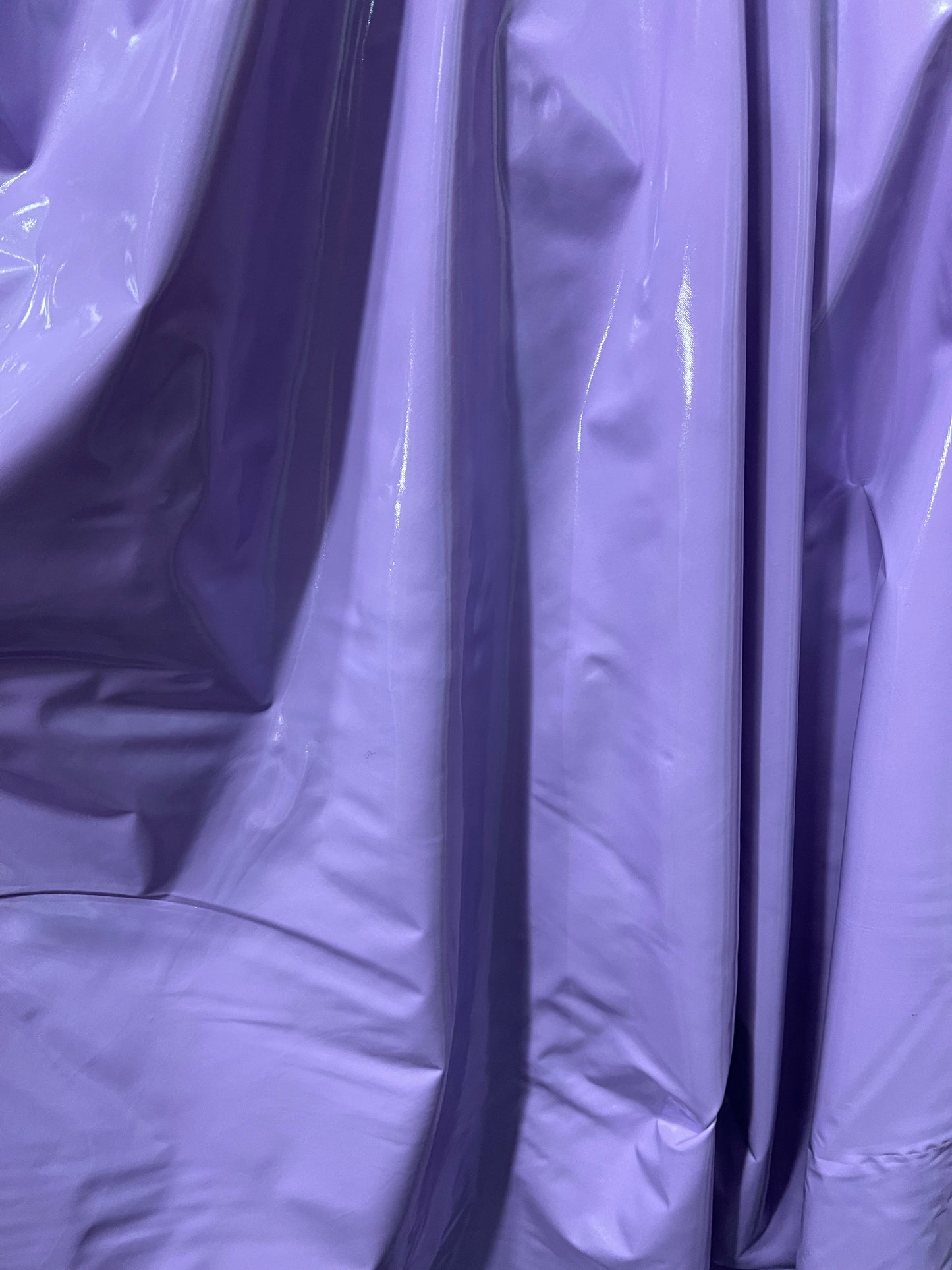 Lilac shinny 4way stretch vinyl made in Italy