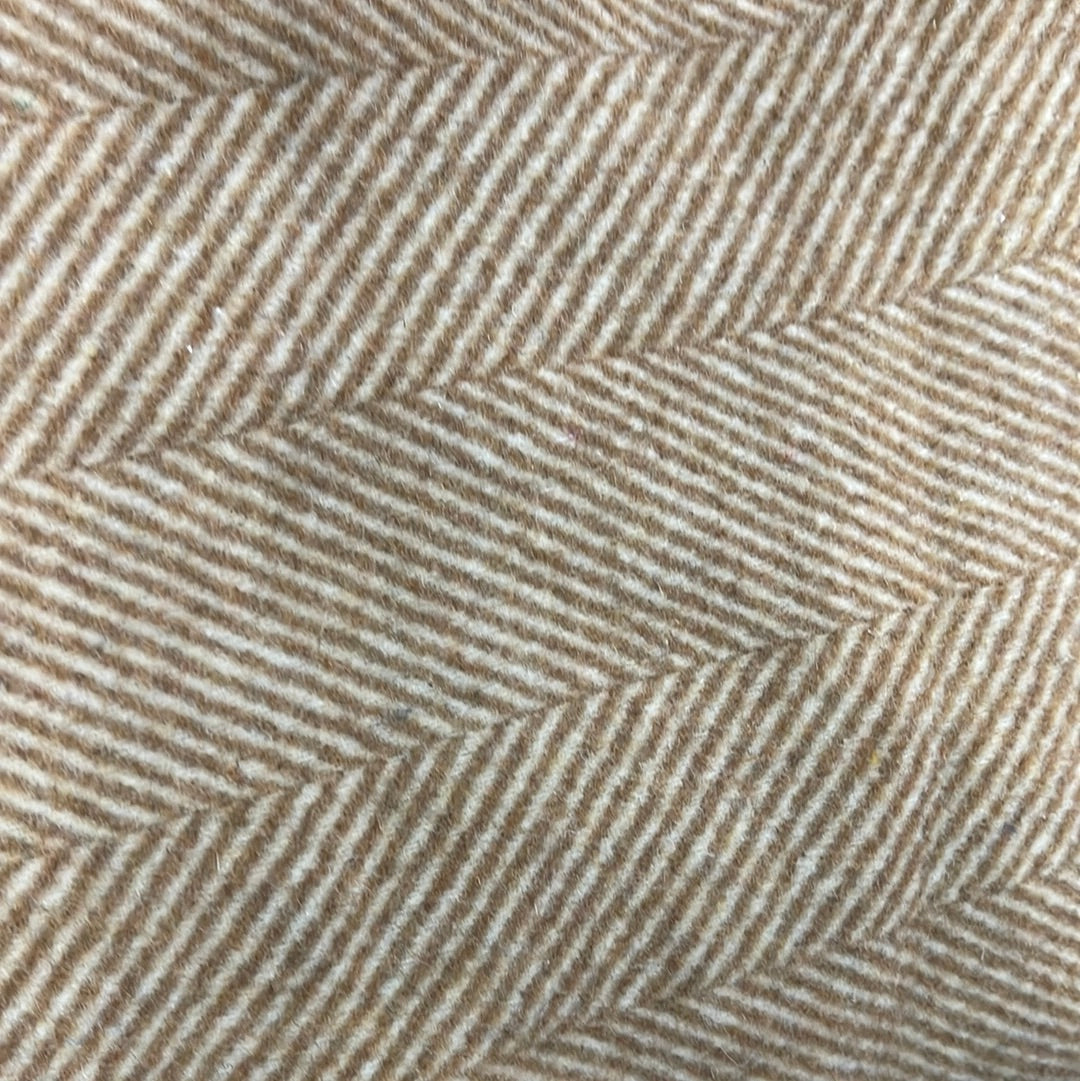 Designer chunky herringbone style Super soft 100% cashmere design by Salvatore Ferragamo