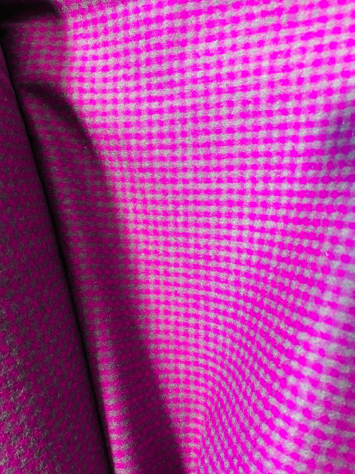 Designer Super soft 100% cashmere design by Hermes