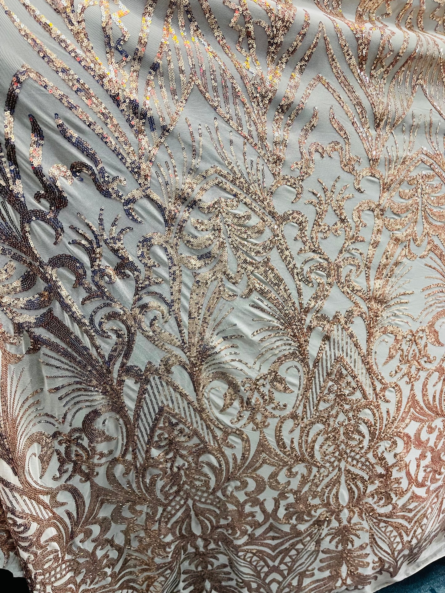 Designer roe’s gold sequins 4 WAY LACE sequence for prom and wedding