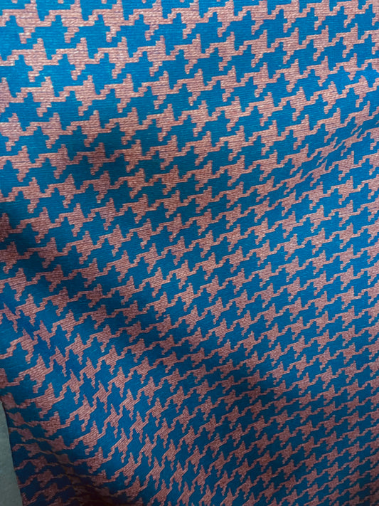 Houndstooth plaid 100% cashmere super soft dabble face great fabric for sweaters dress jacket upholstery pillow and much more