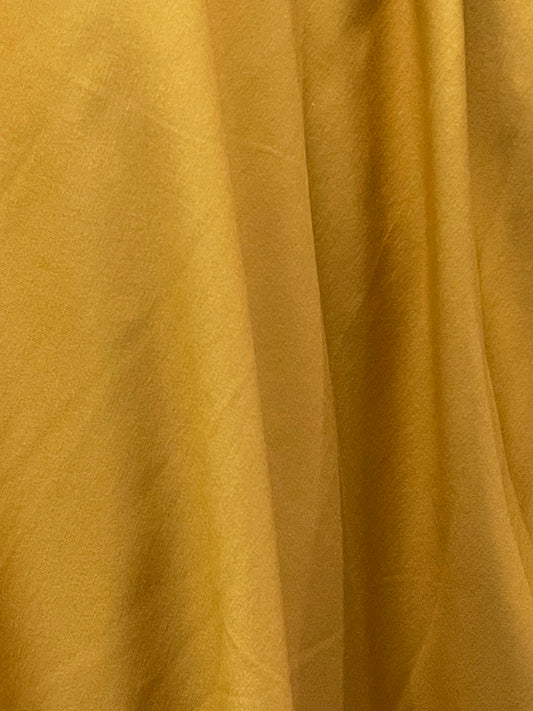 Mustard gold ponte de Roma