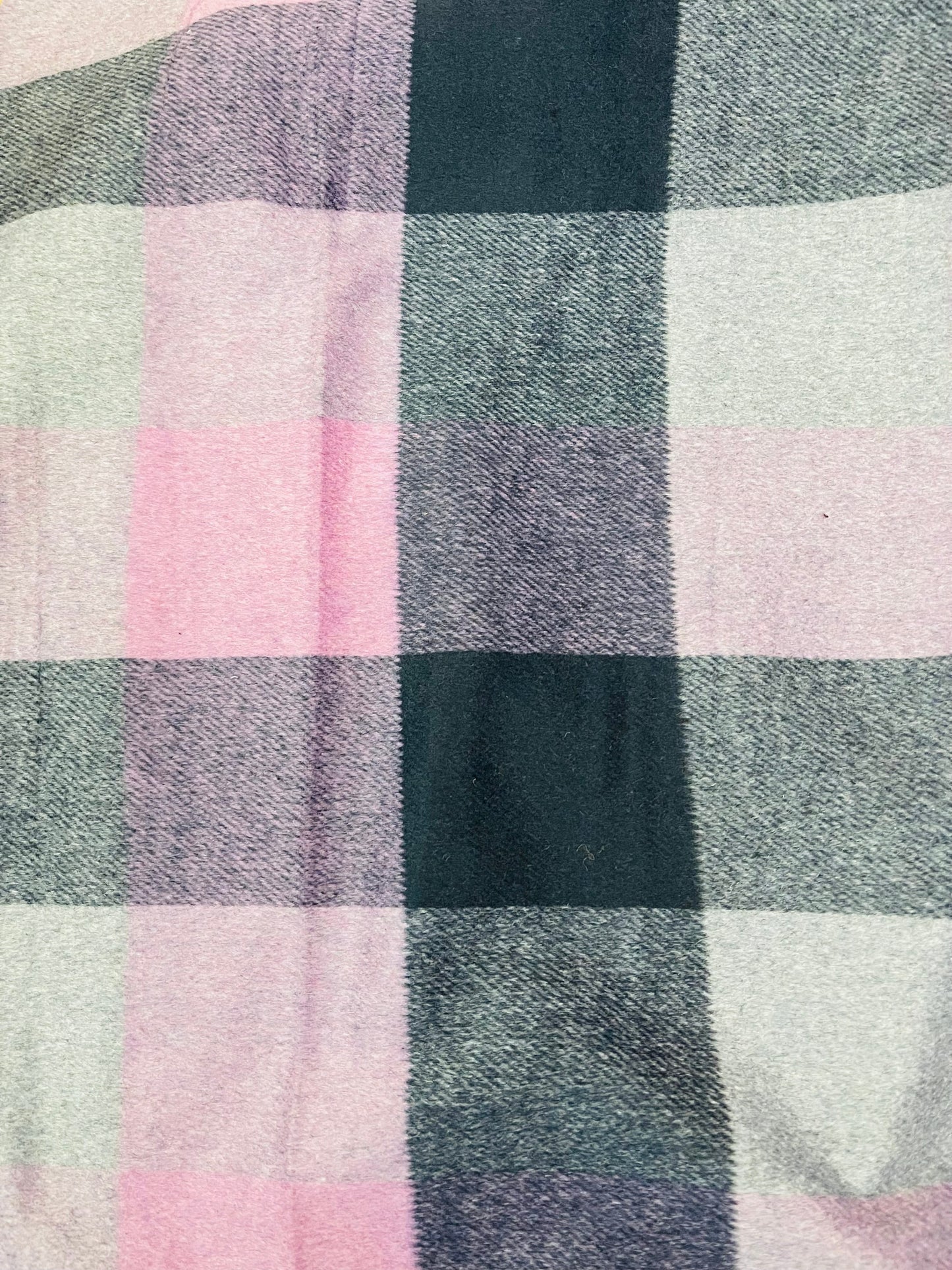 Buffalo plaid 100% cashmere great fabric for sweaters dress jacket and much more