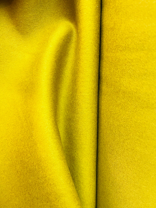 Designer Super soft 100% cashmere design by Hermes