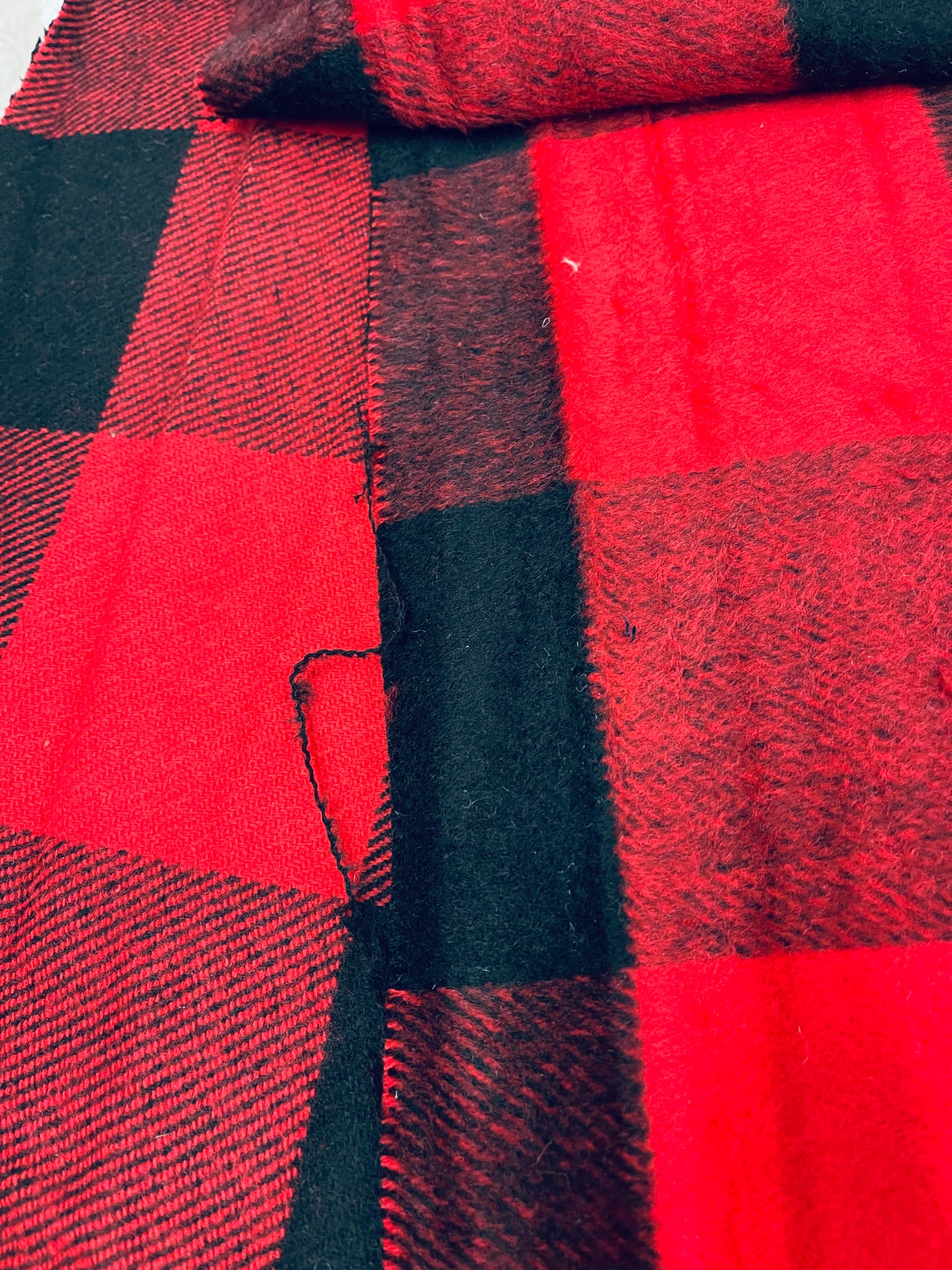 Buffalo plaid 100% cashmere great fabric for sweaters dress jacket and much more