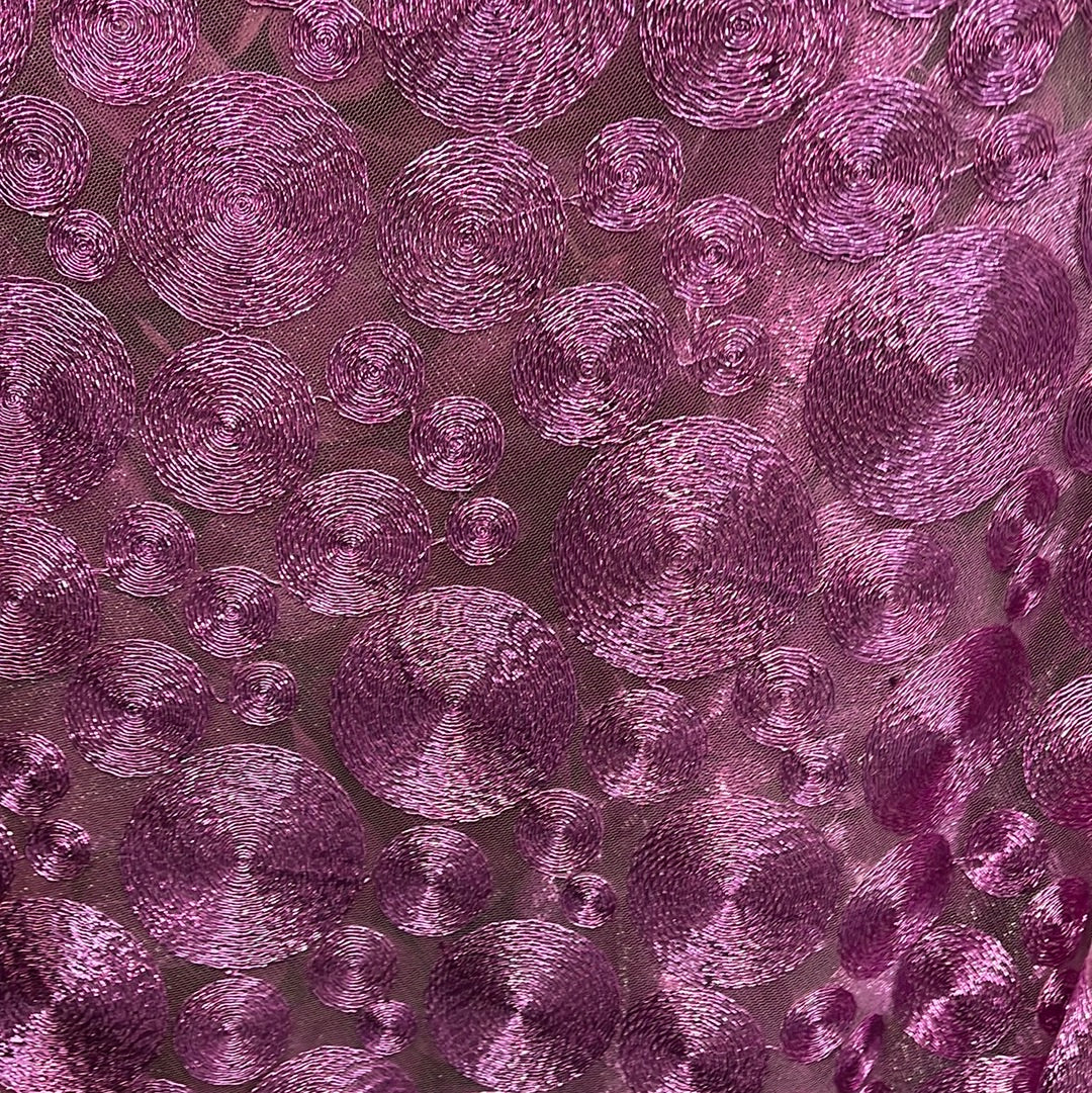 Circle metallic lace