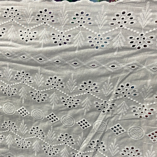 Designer 100%cotton eyelets made in Italy